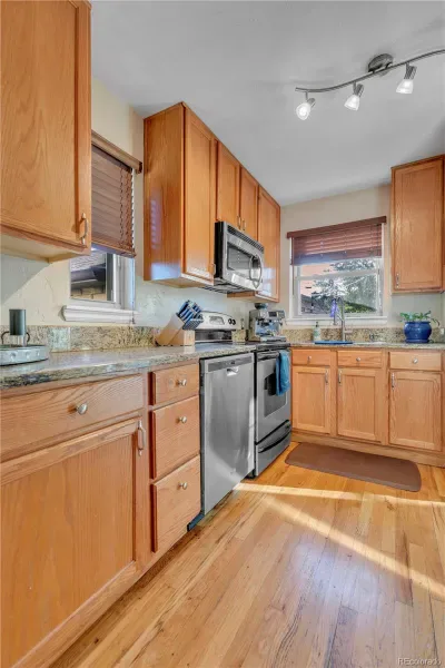 03202026225746 800 17