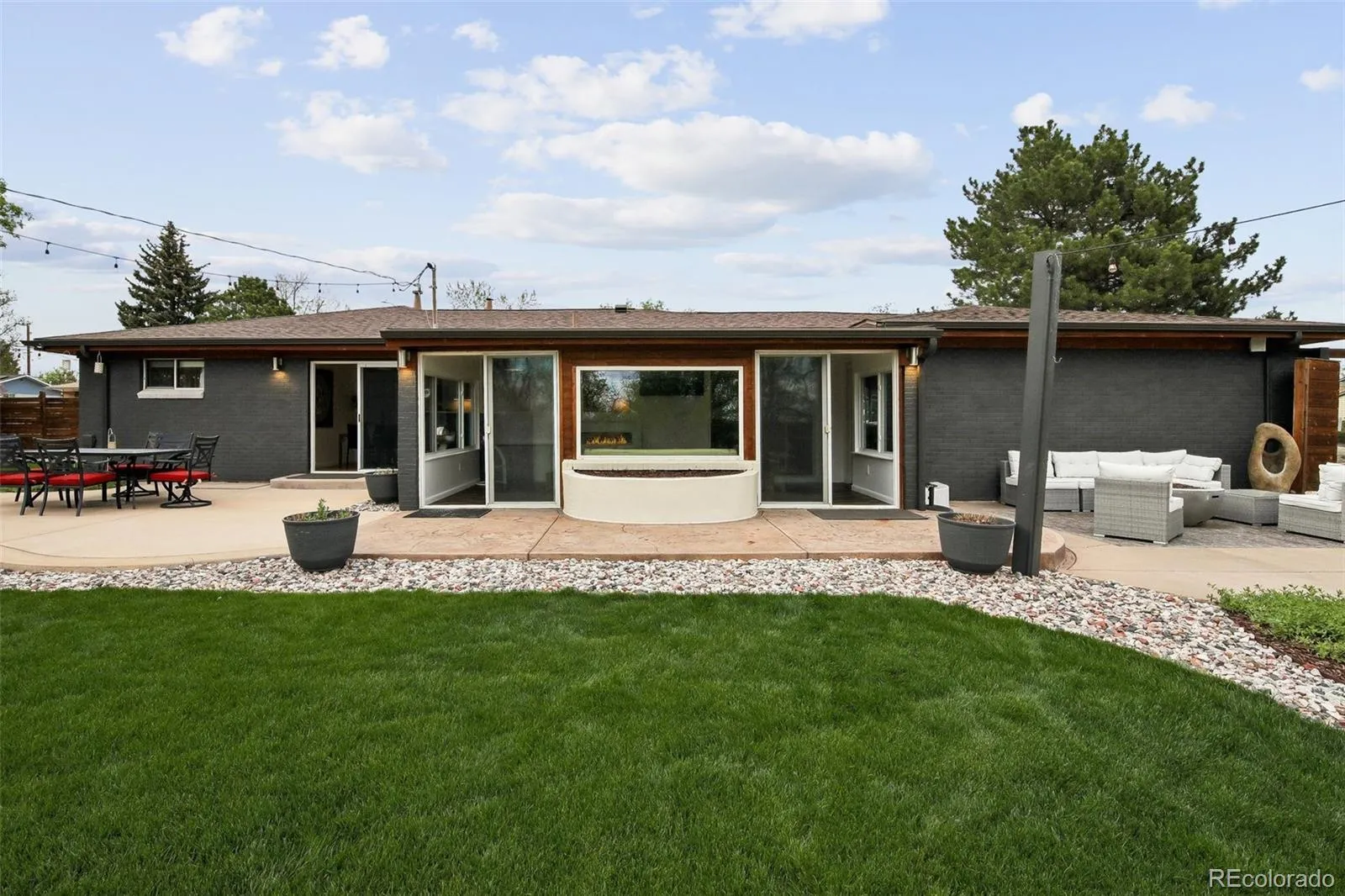 04152026215723 1600 16