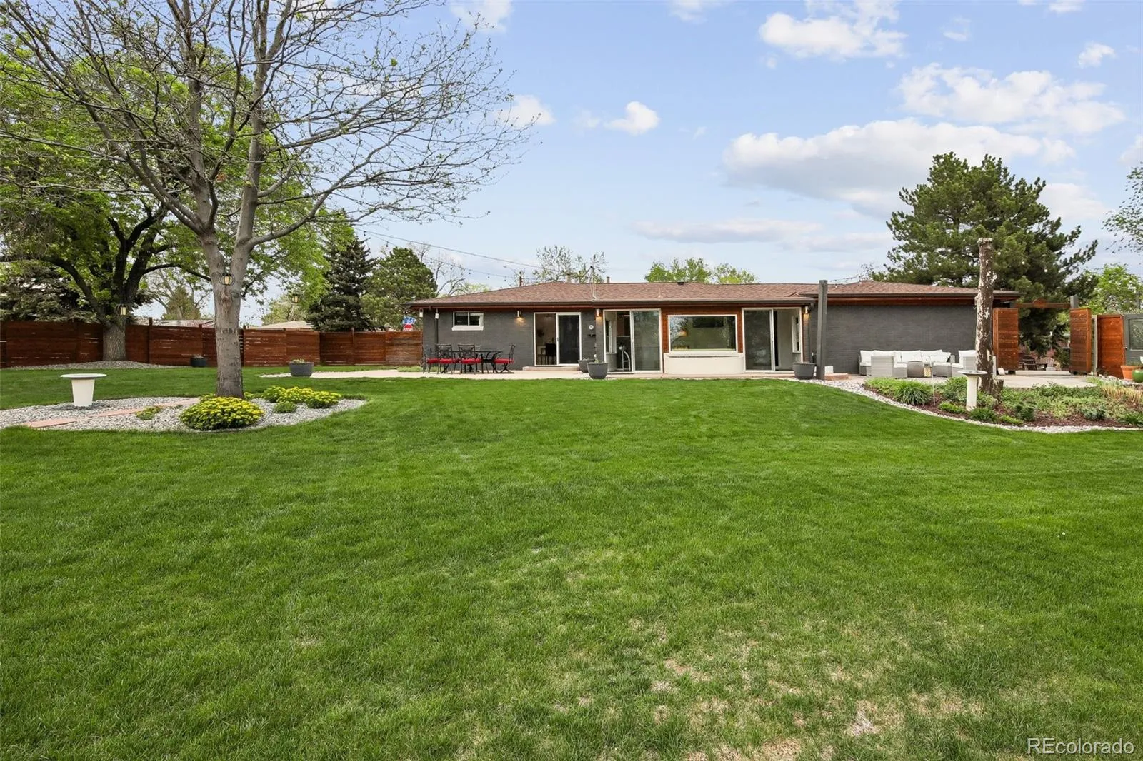 04152026215723 1600 19