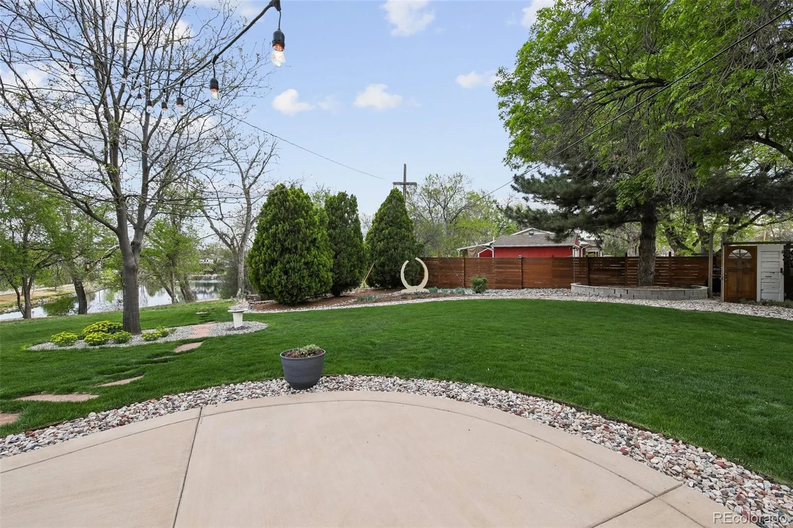 04152026215723 1600 22