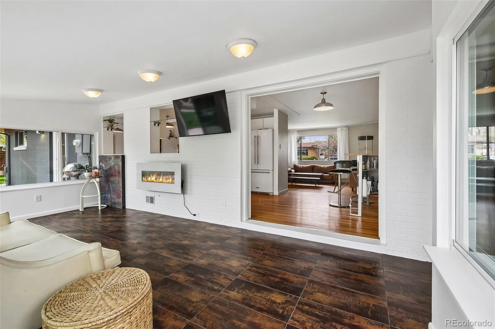 04152026215723 1600 8