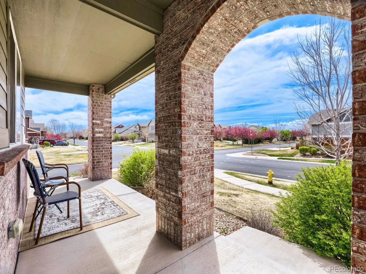 25283 E 2nd Avenue Aurora CO 80018 | MLS #REC2065153 04162026143150 1200 4