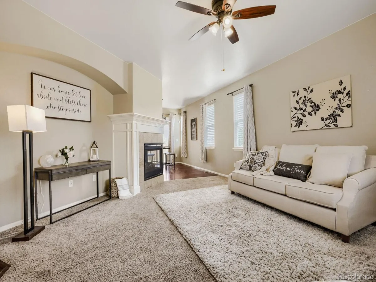 25283 E 2nd Avenue Aurora CO 80018 | MLS #REC2065153 04162026143150 1200 8