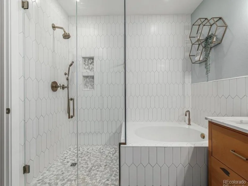 1488 Madison Street #307 Denver CO 80206 MLS #REC2065970 07072026004243 800 21