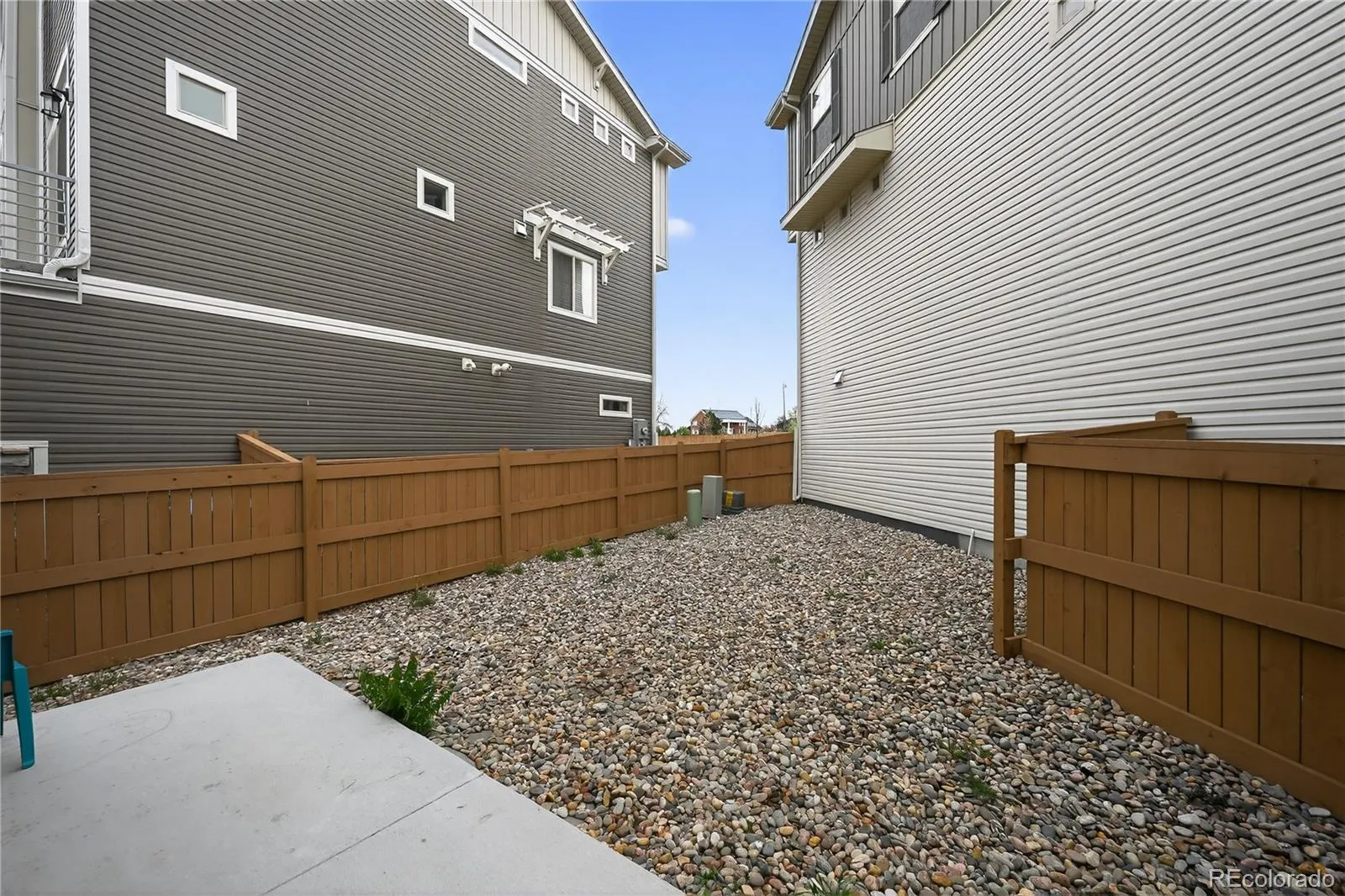 16291 E 111th Drive Commerce City CO 80022 | MLS #REC2068675 04092026010750 1600 29