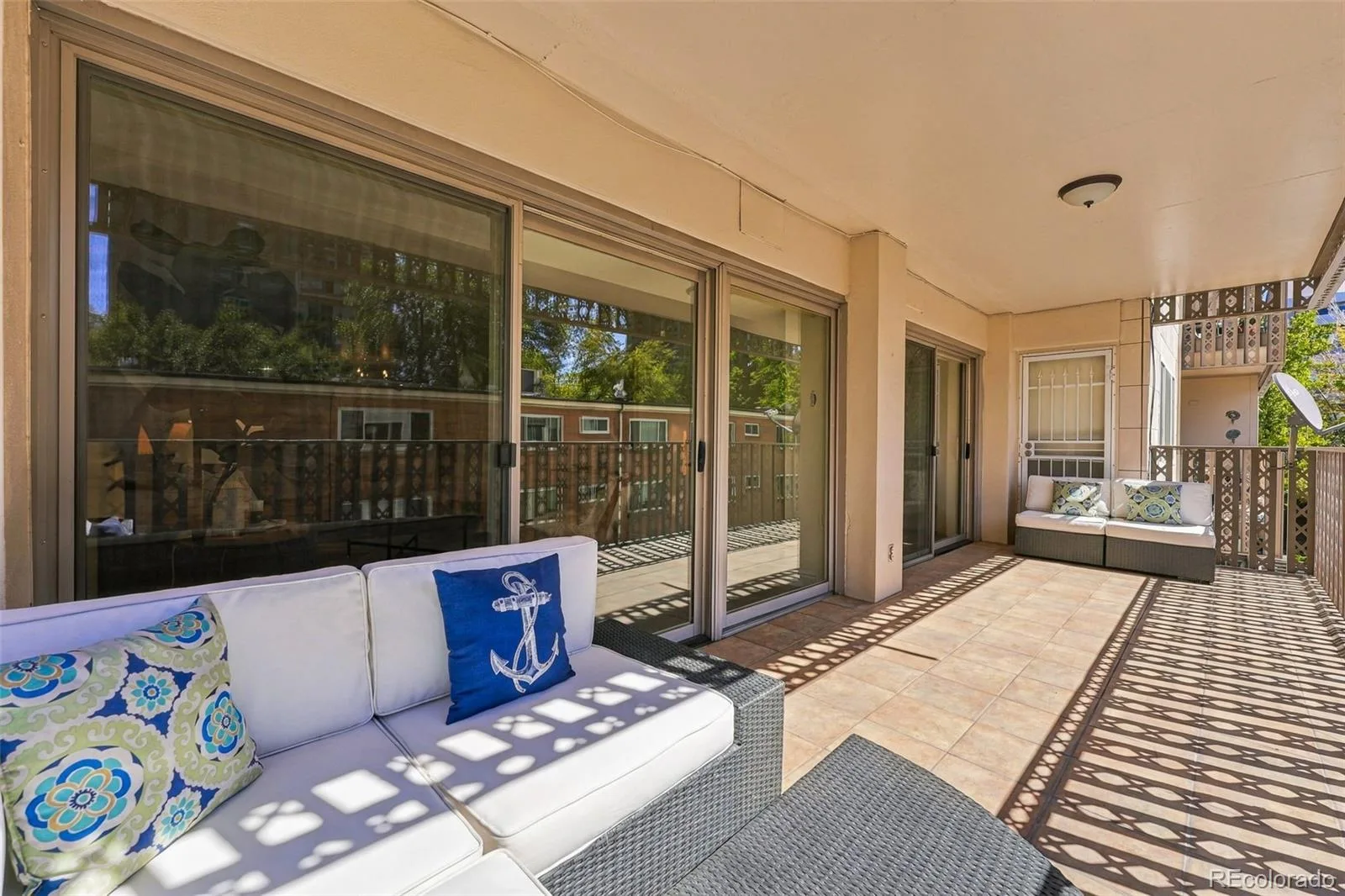 1223 Race Street #302 Denver CO 80206 | MLS #REC2068772 09252026175220 1600 13