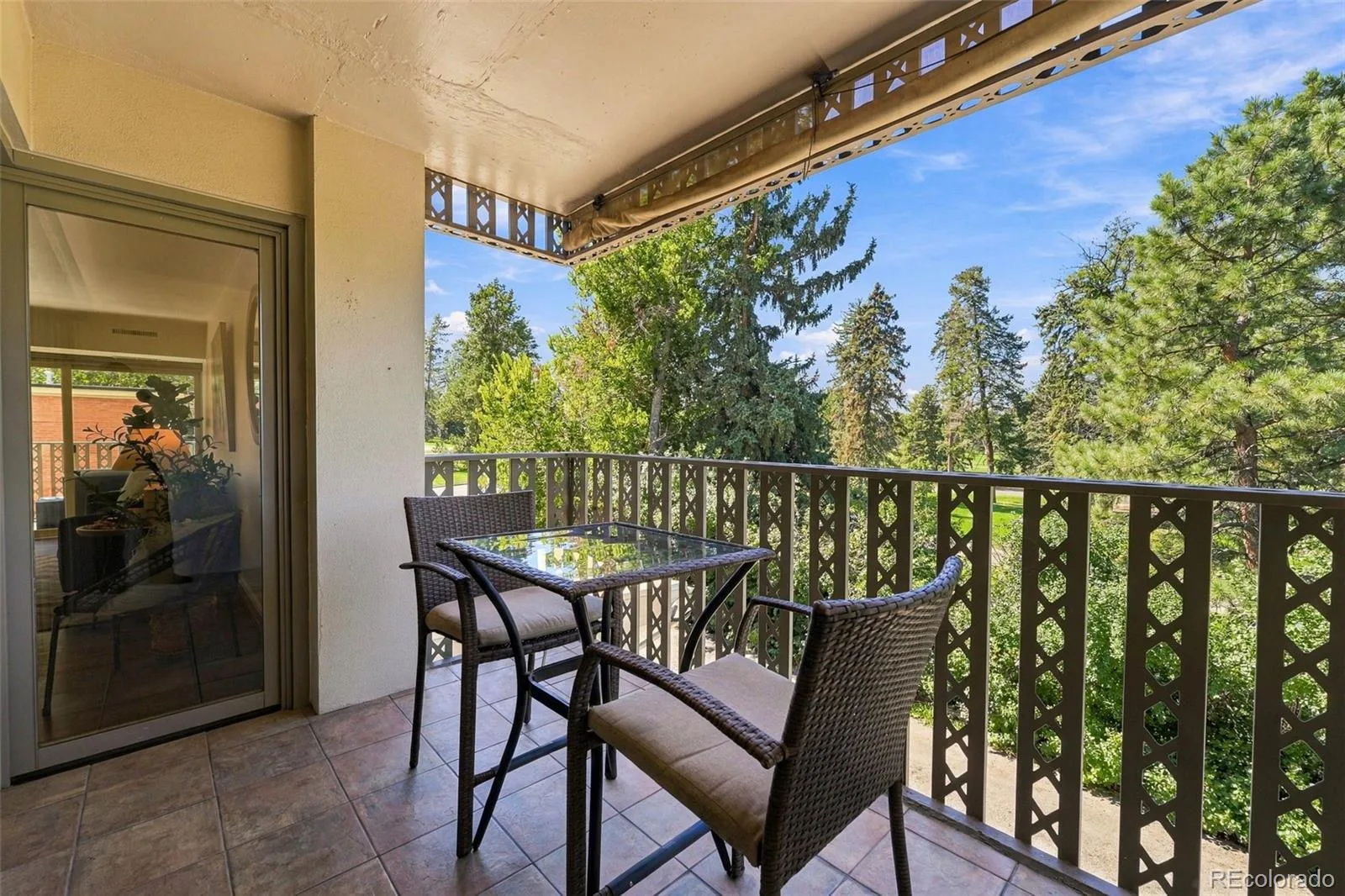 1223 Race Street #302 Denver CO 80206 | MLS #REC2068772 09252026175220 1600 17