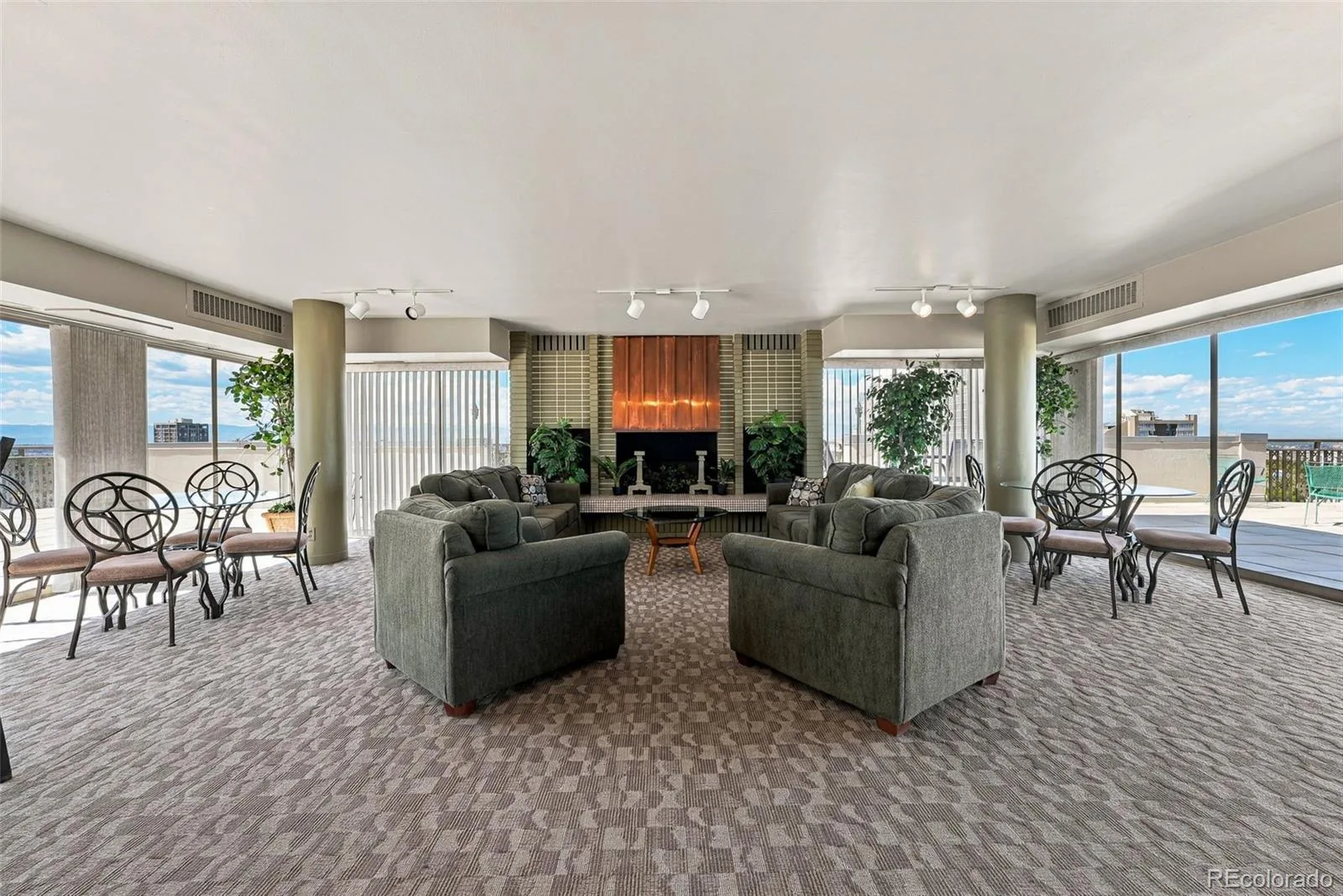 1223 Race Street #302 Denver CO 80206 | MLS #REC2068772 09252026175220 1600 37