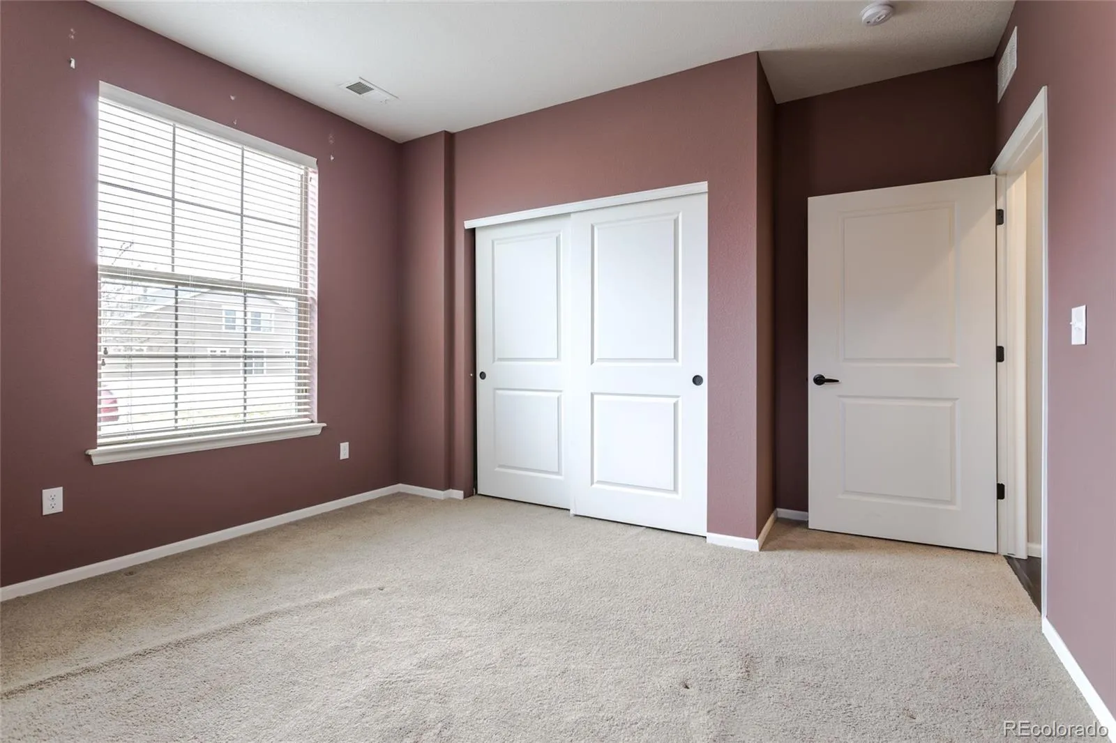 19754 E 54th Place Denver CO 80249 MLS #REC2069175 04242026050527 1600 13