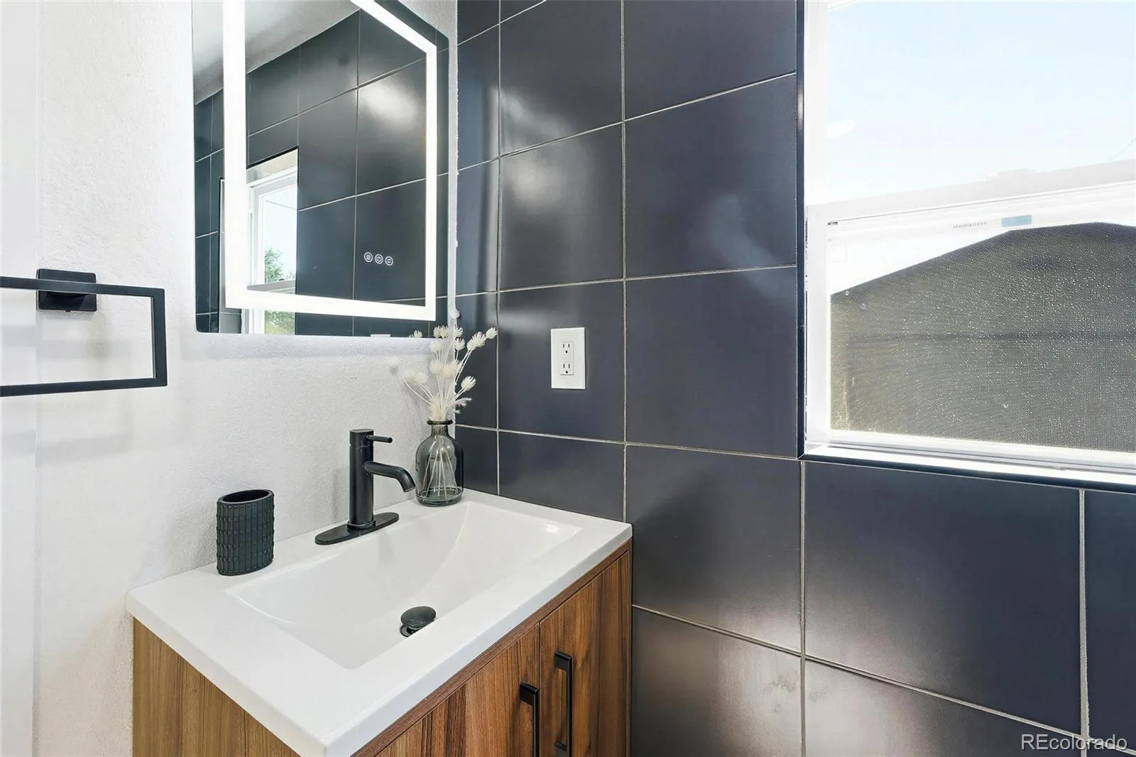 6608 Hooker Street Denver CO 80221 | MLS #REC2070308 08202026051144 1600 14