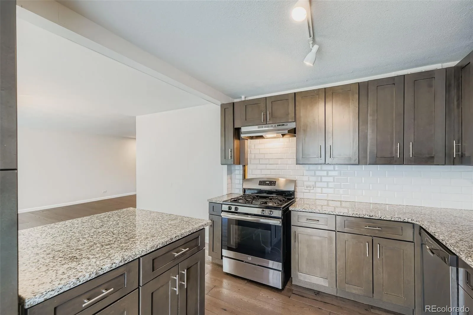 800 N Washington Street #210 Denver CO 80203 | MLS #REC2070828 08192026203522 1600 11