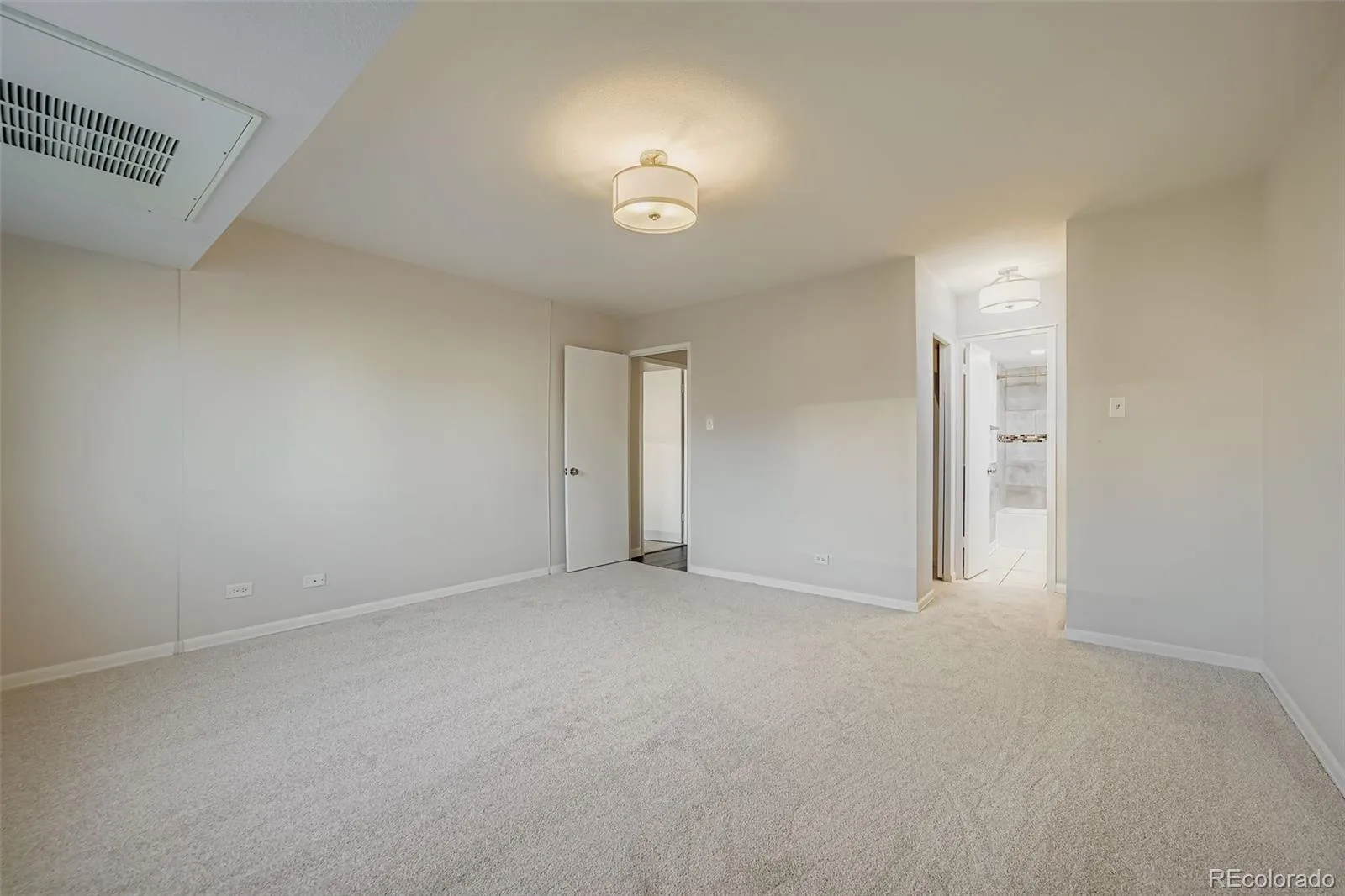 800 N Washington Street #210 Denver CO 80203 | MLS #REC2070828 08192026203522 1600 15