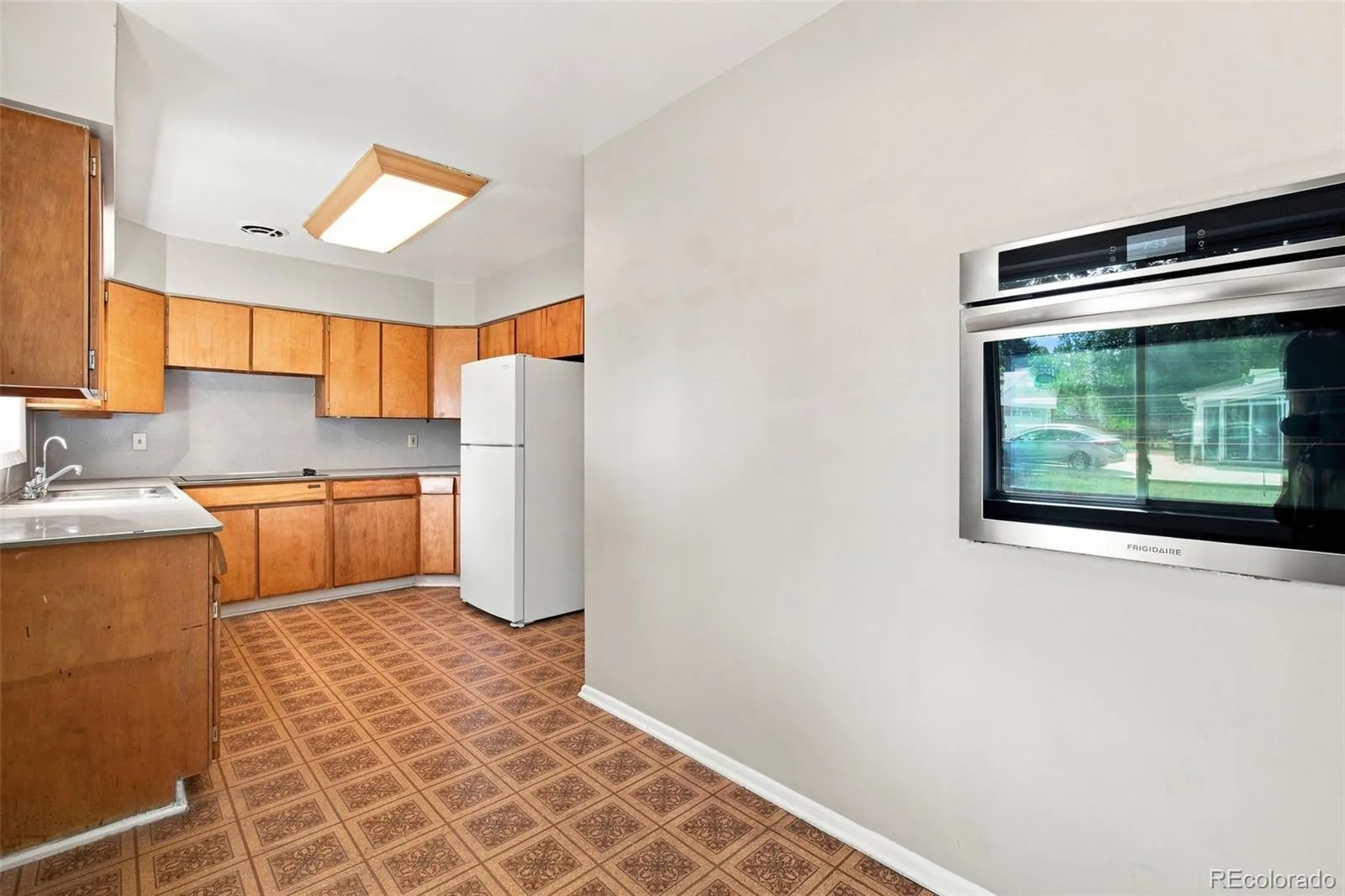 3250 Santa Anita Drive Englewood CO 80110 | MLS #REC2072268 08142026213305 1600 10