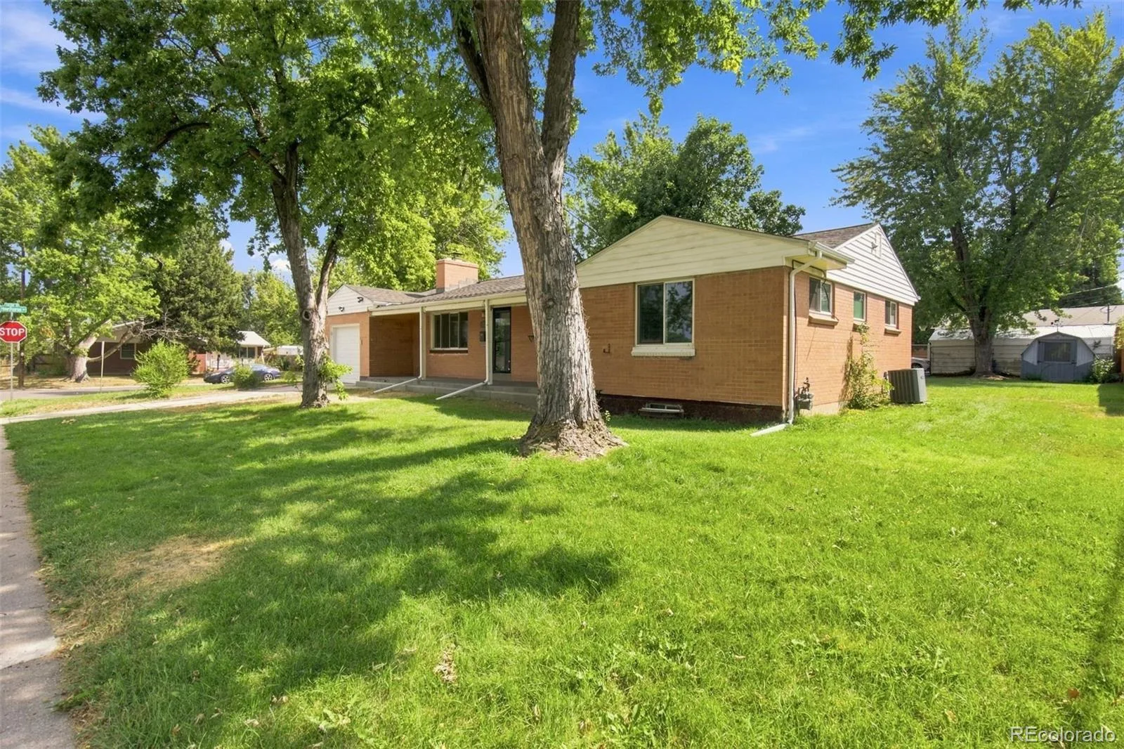 3250 Santa Anita Drive Englewood CO 80110 | MLS #REC2072268 08142026213305 1600 2
