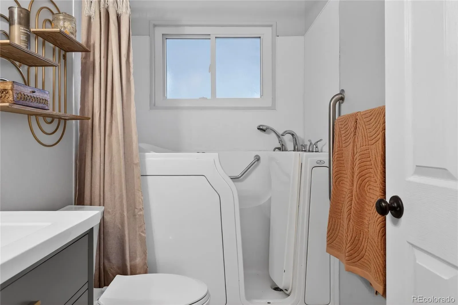 03102026230905 1600 15