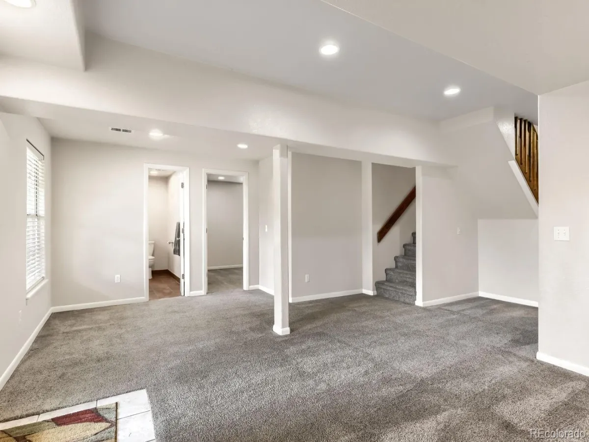 04292026182447 1200 22