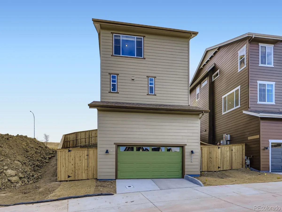 3842 W 83rd Lane Westminster CO 80031 MLS #REC2076764 07092026193120 1200 29