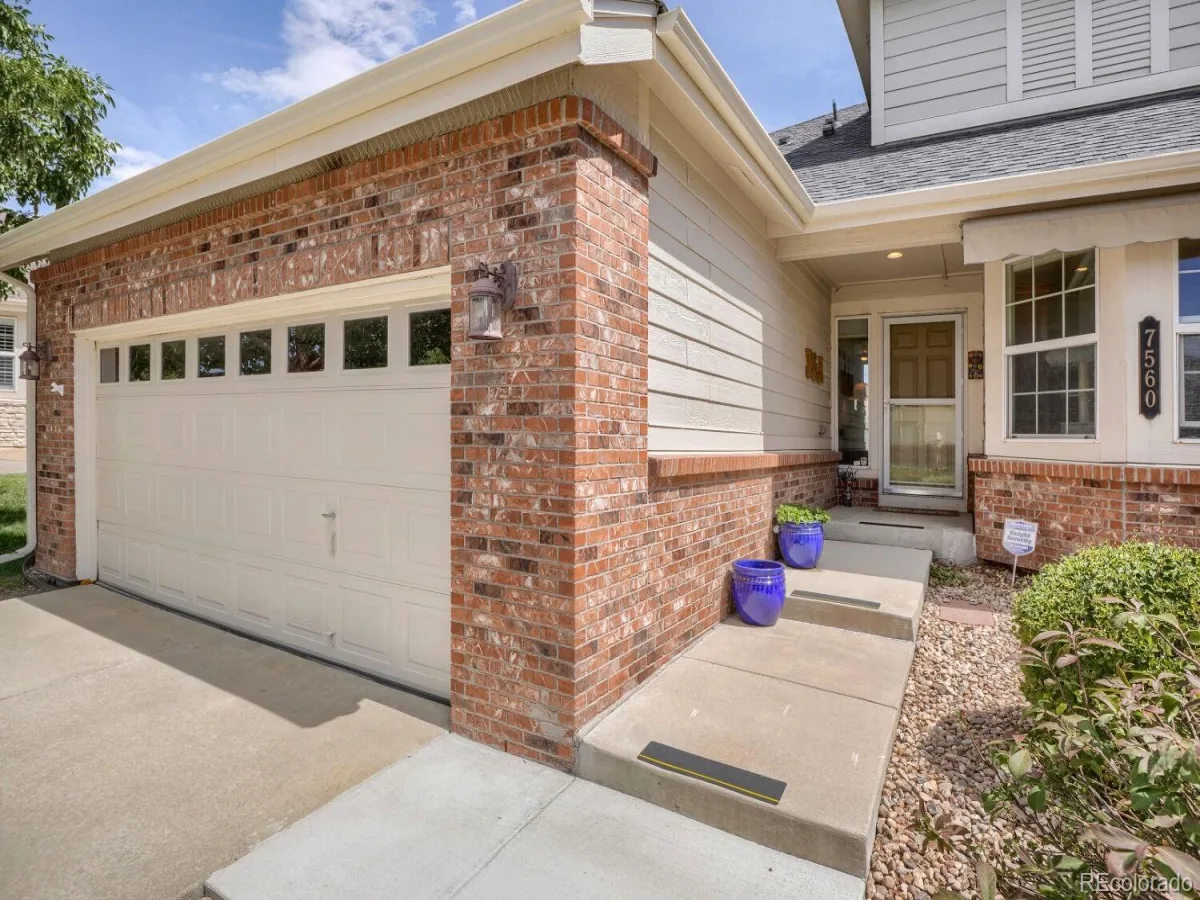 7560 S Biloxi Court Aurora CO 80016 | MLS #REC2081447 08202026055533 1200 2