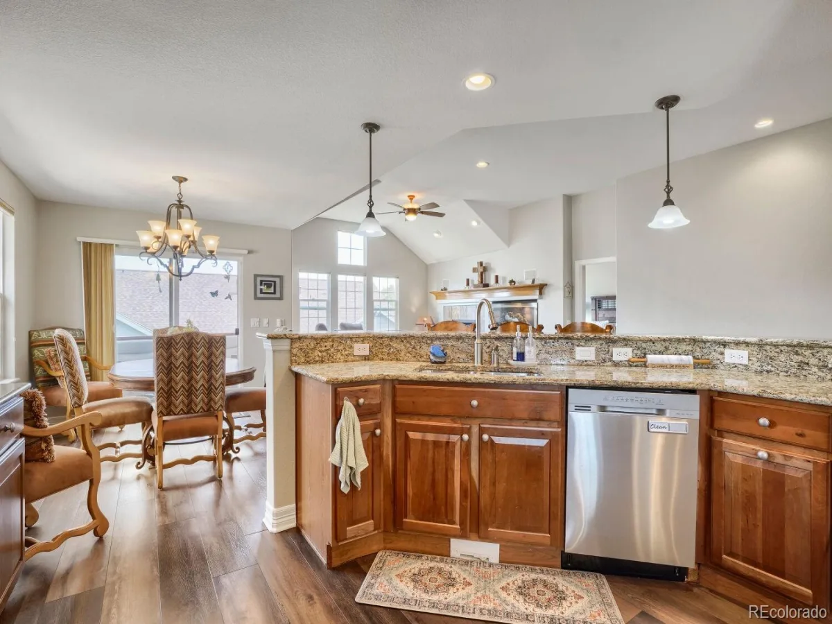 7560 S Biloxi Court Aurora CO 80016 | MLS #REC2081447 08202026055533 1200 7