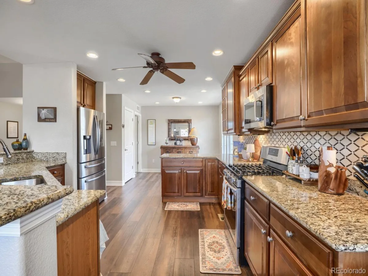 7560 S Biloxi Court Aurora CO 80016 | MLS #REC2081447 08202026055533 1200 8
