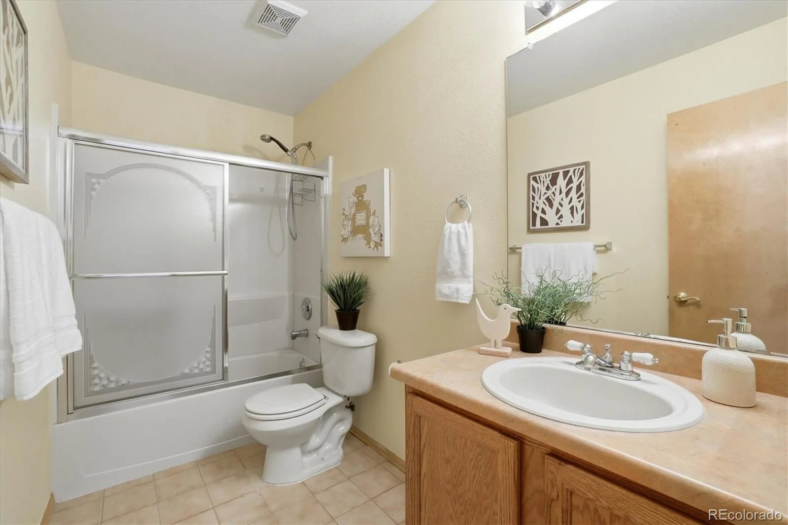 16797 W 61st Place Arvada CO 80403 | MLS #REC2082261 07162026222904 1600 24