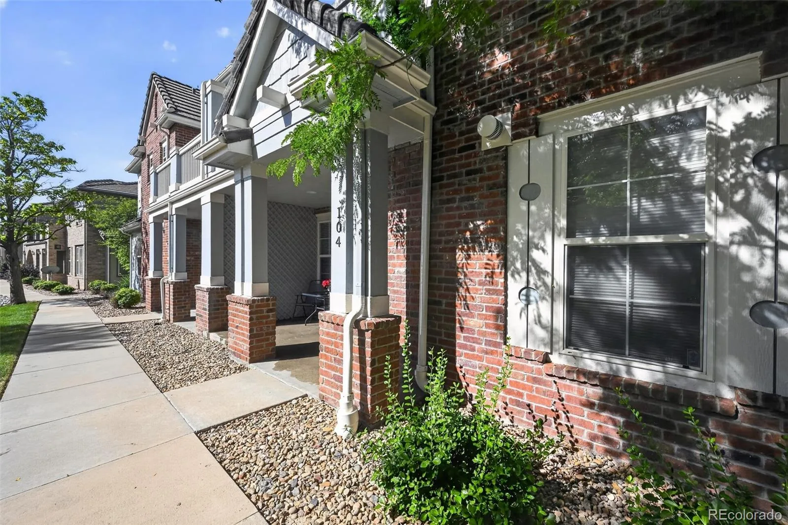 6714 S Winnipeg Circle #104 Aurora CO 80016 | MLS #REC2082917 08292026202334 1600 1