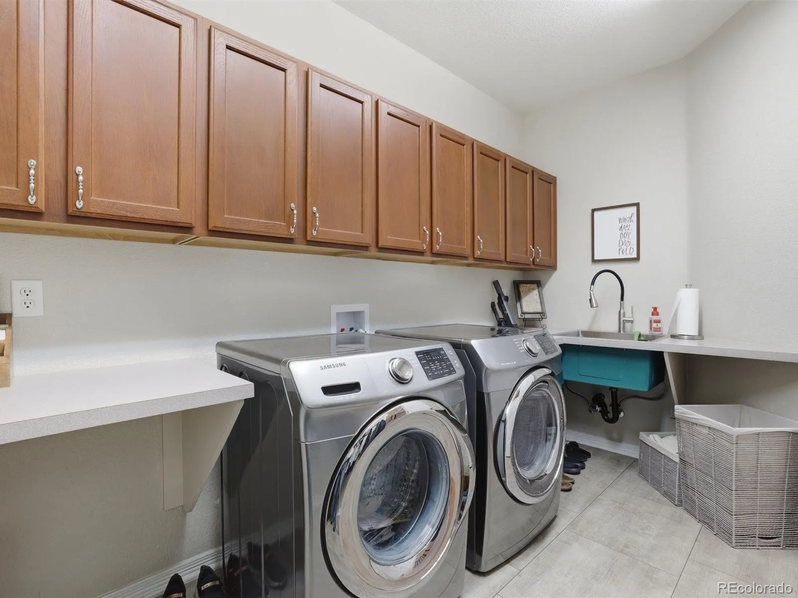 7634 S Duquesne Way Aurora CO 80016 MLS #REC2083339 05052026223730 1600 36