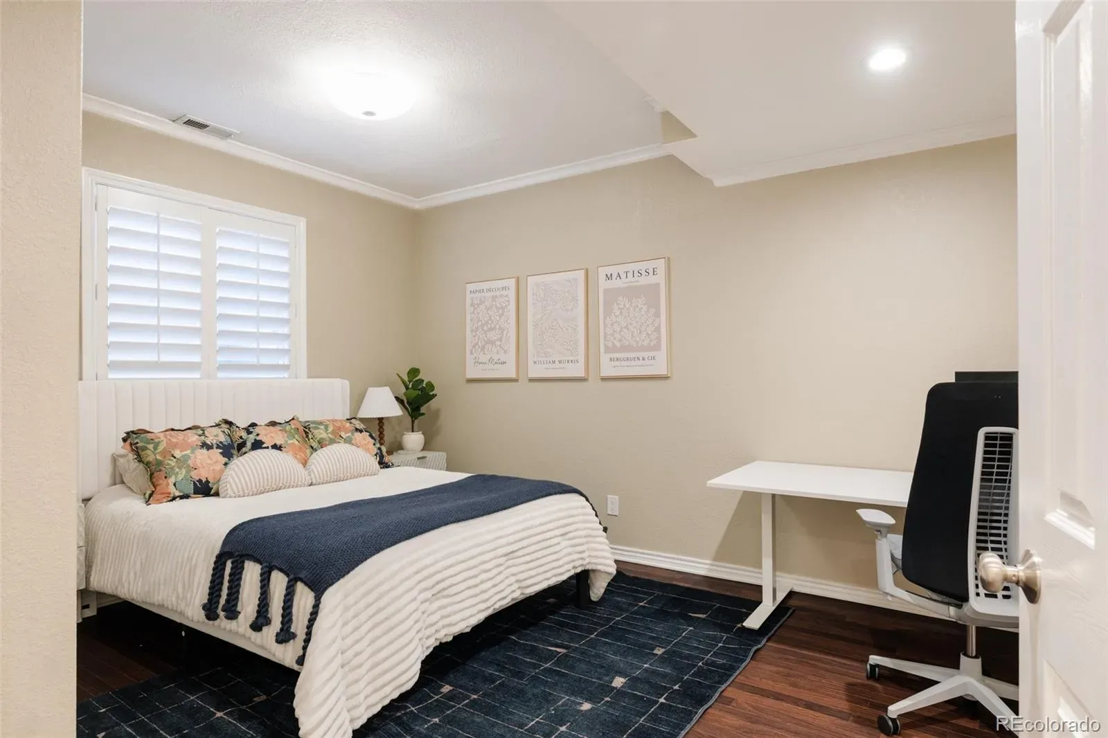 03272026030336 1600 32