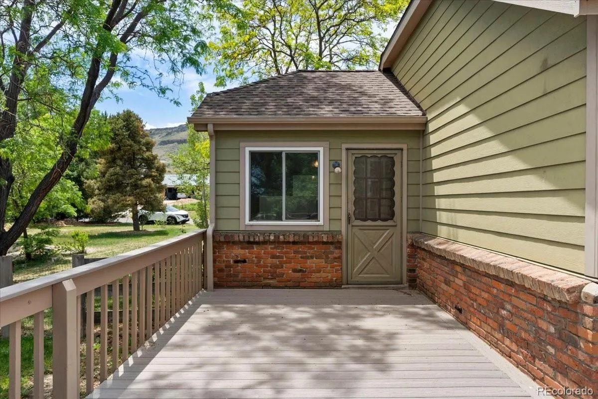 17385 W 57th Avenue Golden CO 80403 MLS #REC2086173 06112026213924 1200 32
