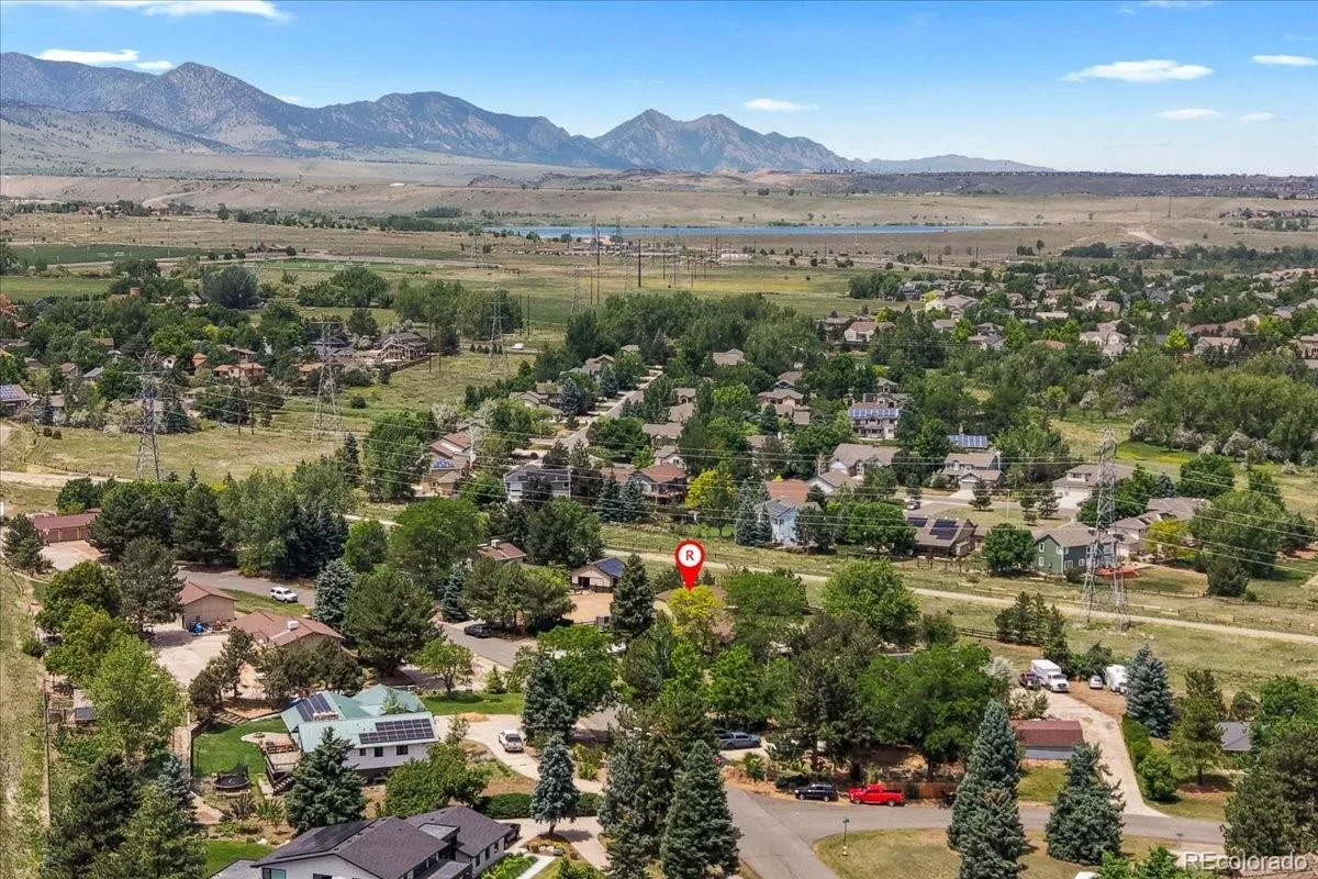 17385 W 57th Avenue Golden CO 80403 MLS #REC2086173 06112026213924 1200 43