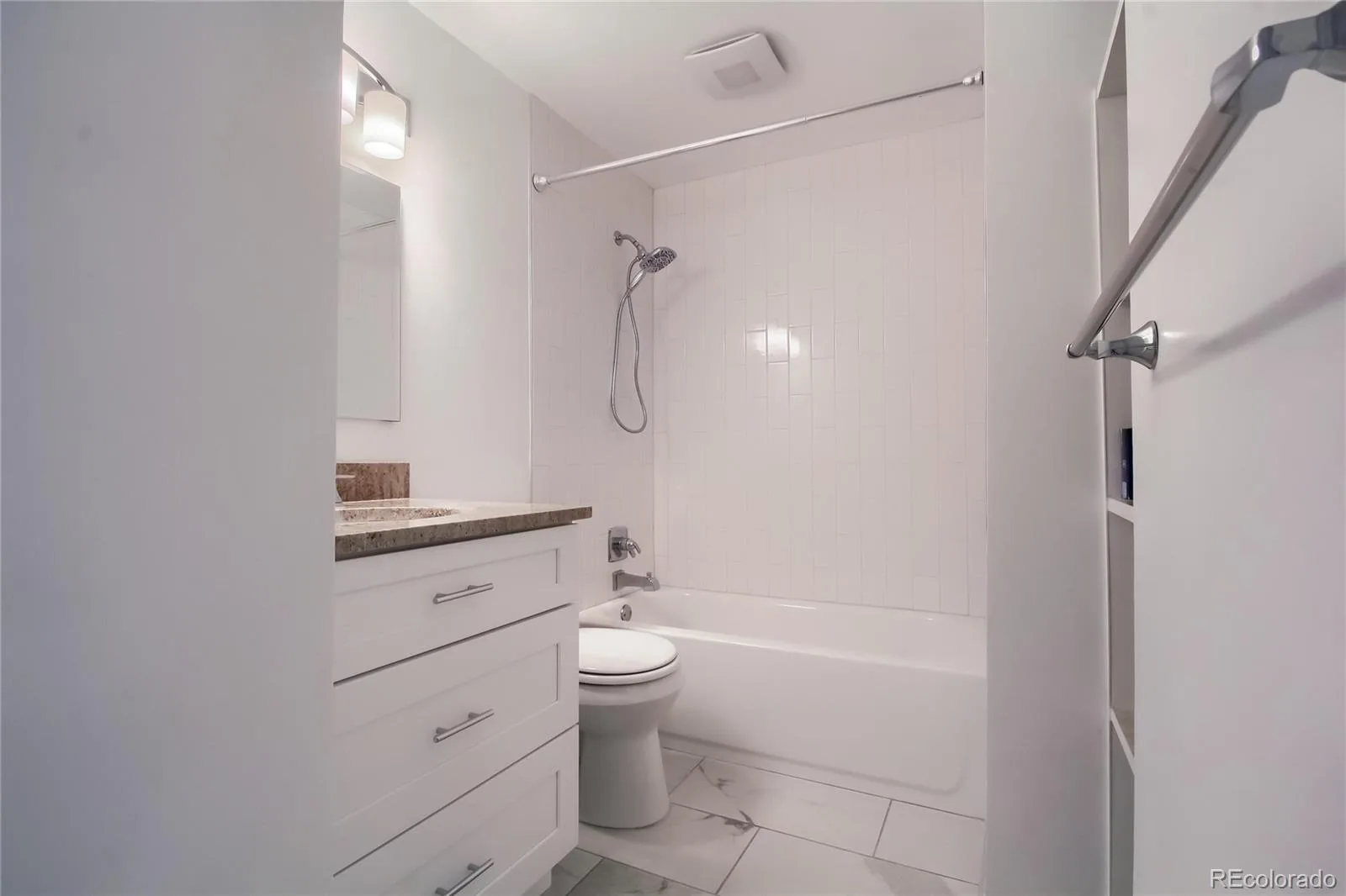 13506 E Jewell Avenue #202 #20 Aurora CO 80012 | MLS #REC2086688 10012026005219 1600 16