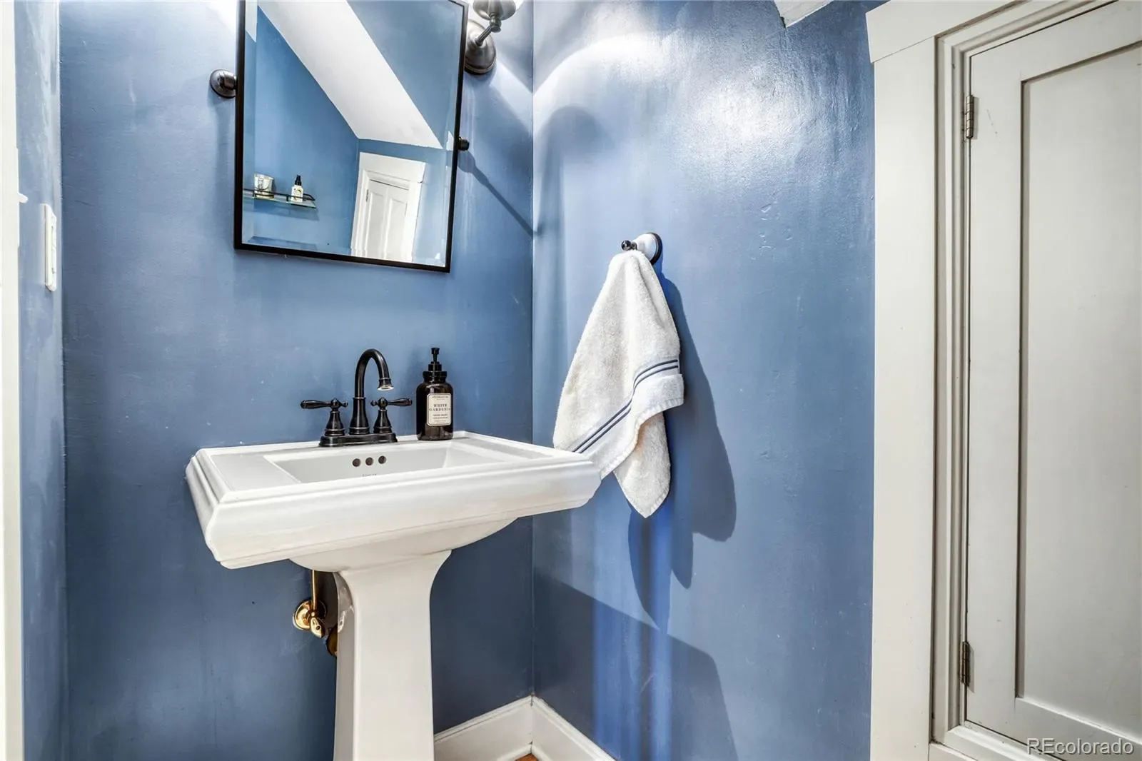 03132026042919 1600 16