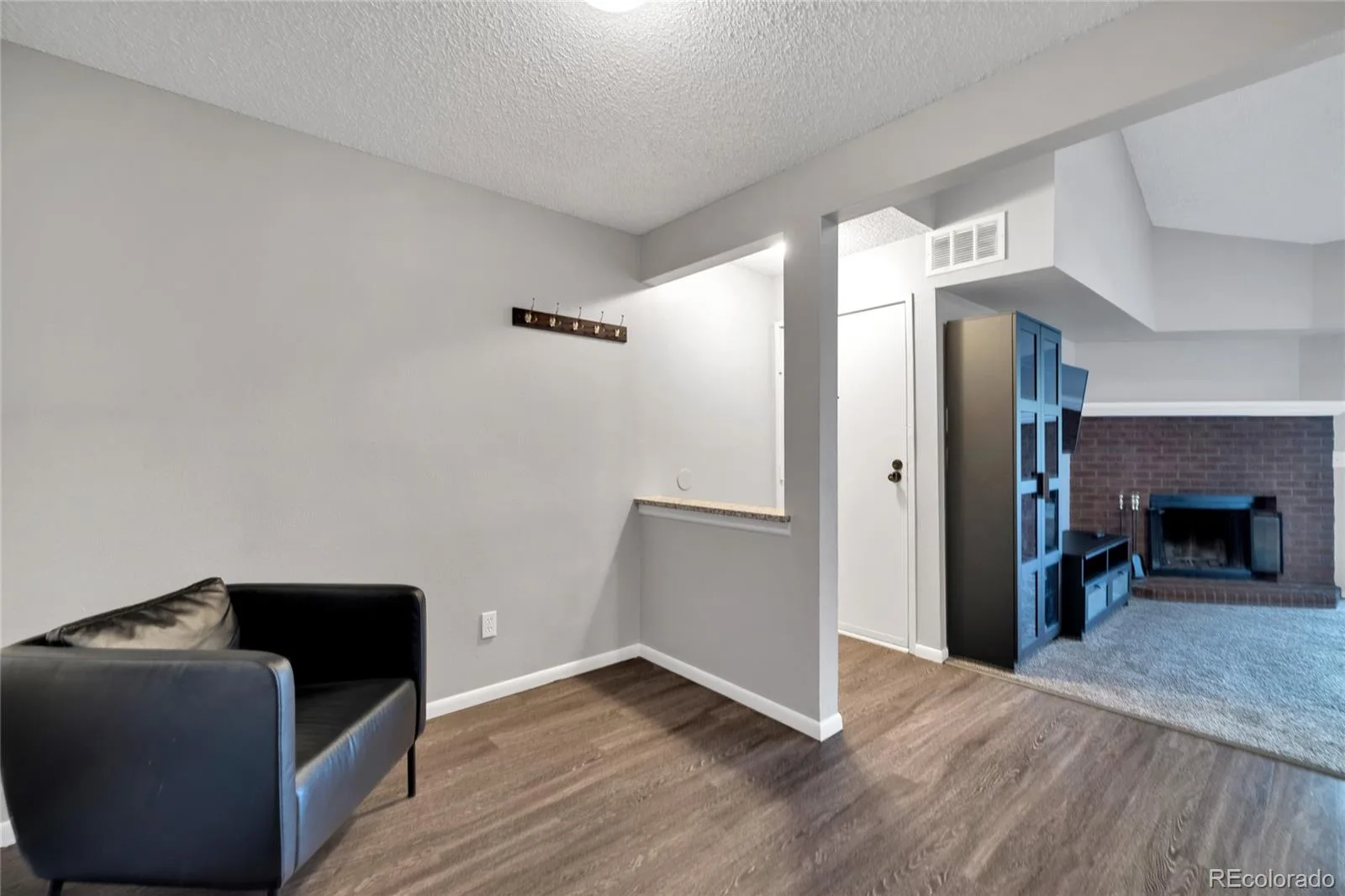 14437 E 1st Drive #C04 Aurora CO 80011 | MLS #REC2088307 07152026070633 1600 17