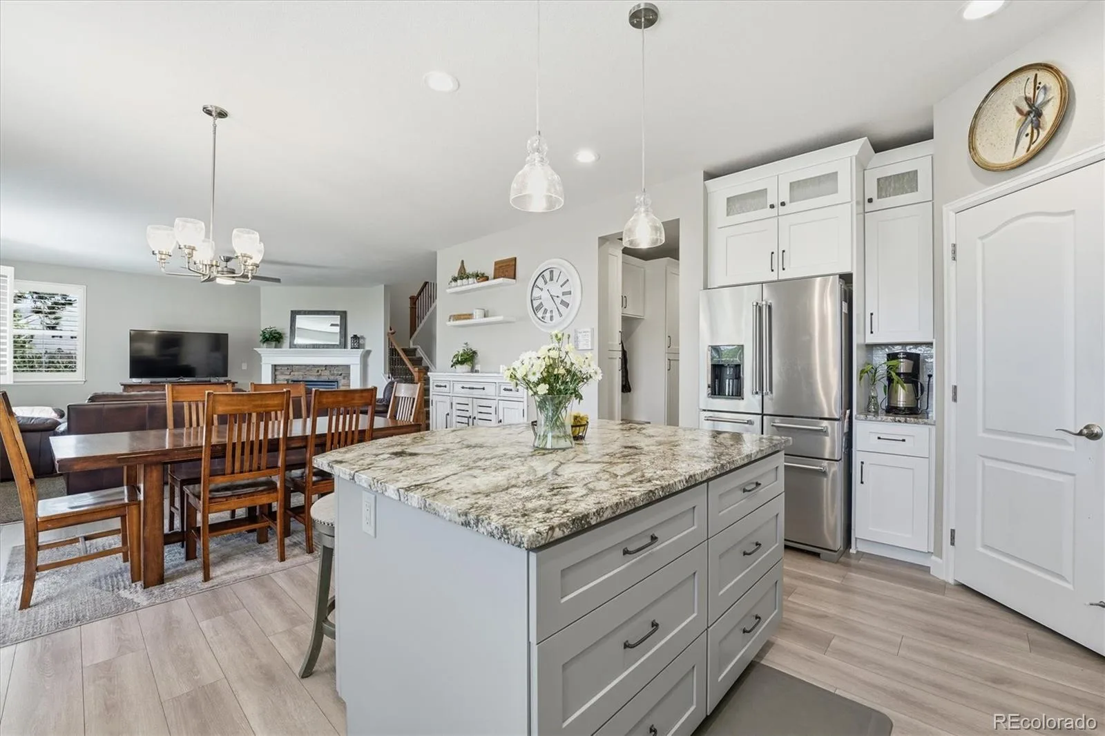 6867 S Duquesne Court Aurora CO 80016 MLS #REC2089878 06092026080350 1600 10