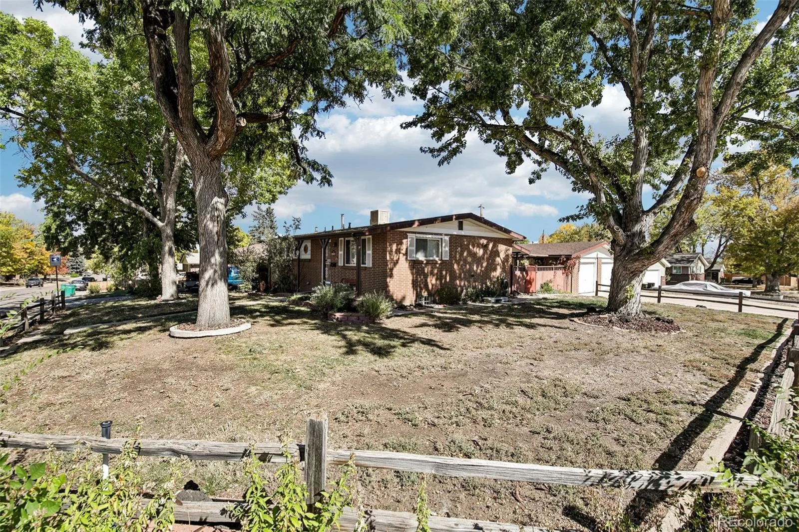 1694 S Balsam Street Lakewood CO 80232 | MLS #REC2090811 10182026052715 1600 2