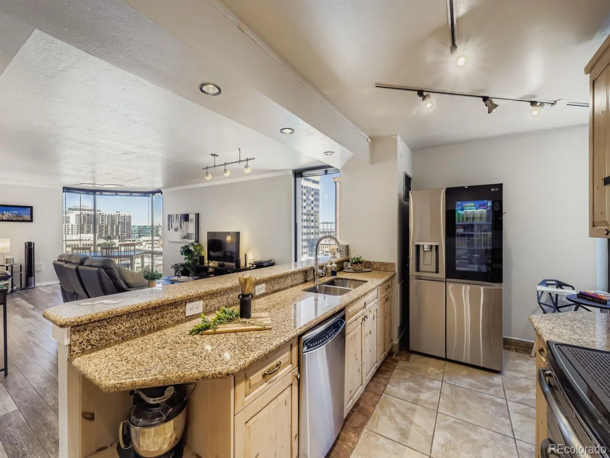 04092026230859 1200 1