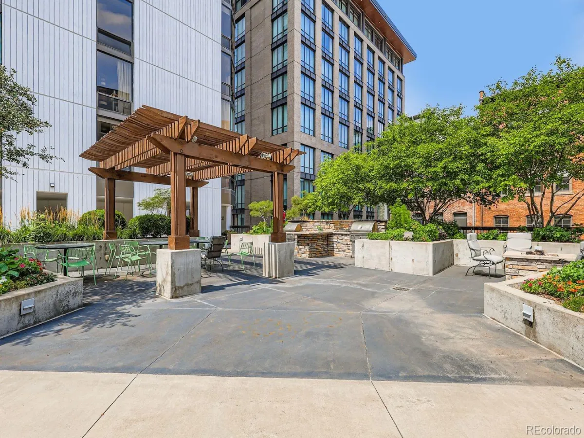 04092026230859 1200 17