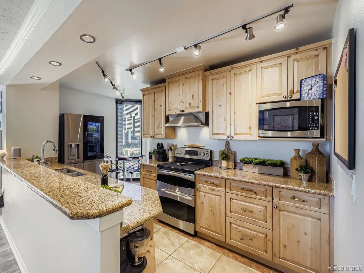 04092026230859 1200 4