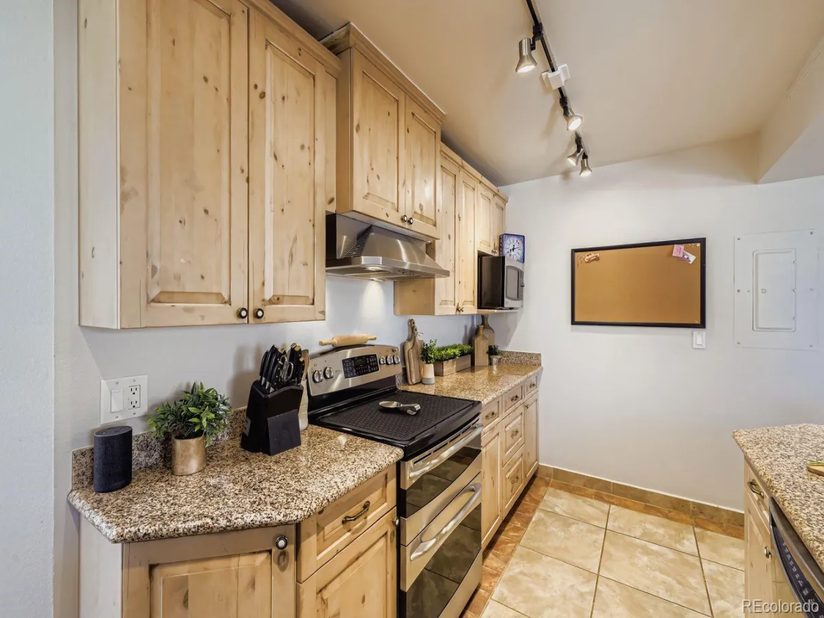 04092026230859 1200 5