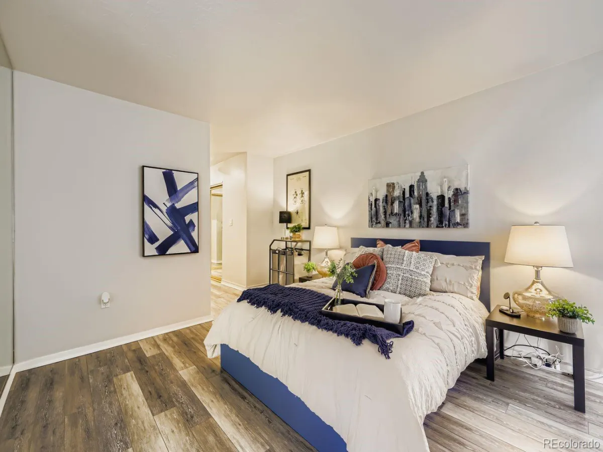 04092026230859 1200 7