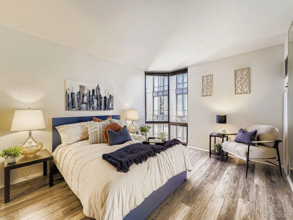 04092026230859 1200 8