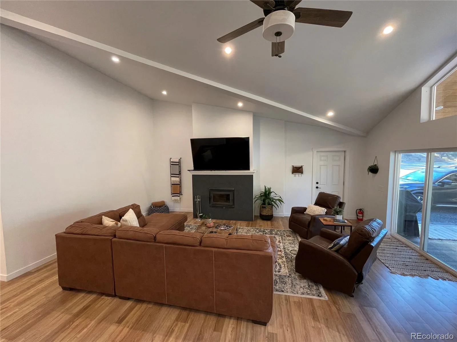 2230 S Platte River Road Sedalia CO 80135 | MLS #REC2094492 08262026203911 1600 11