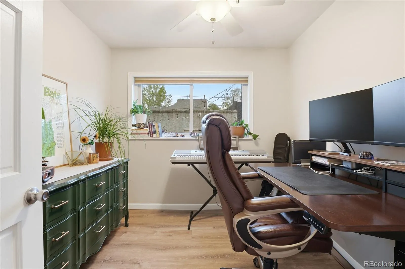 3339 W Moncrieff Place Denver CO 80211 MLS #REC2095957 04302026182708 1600 18