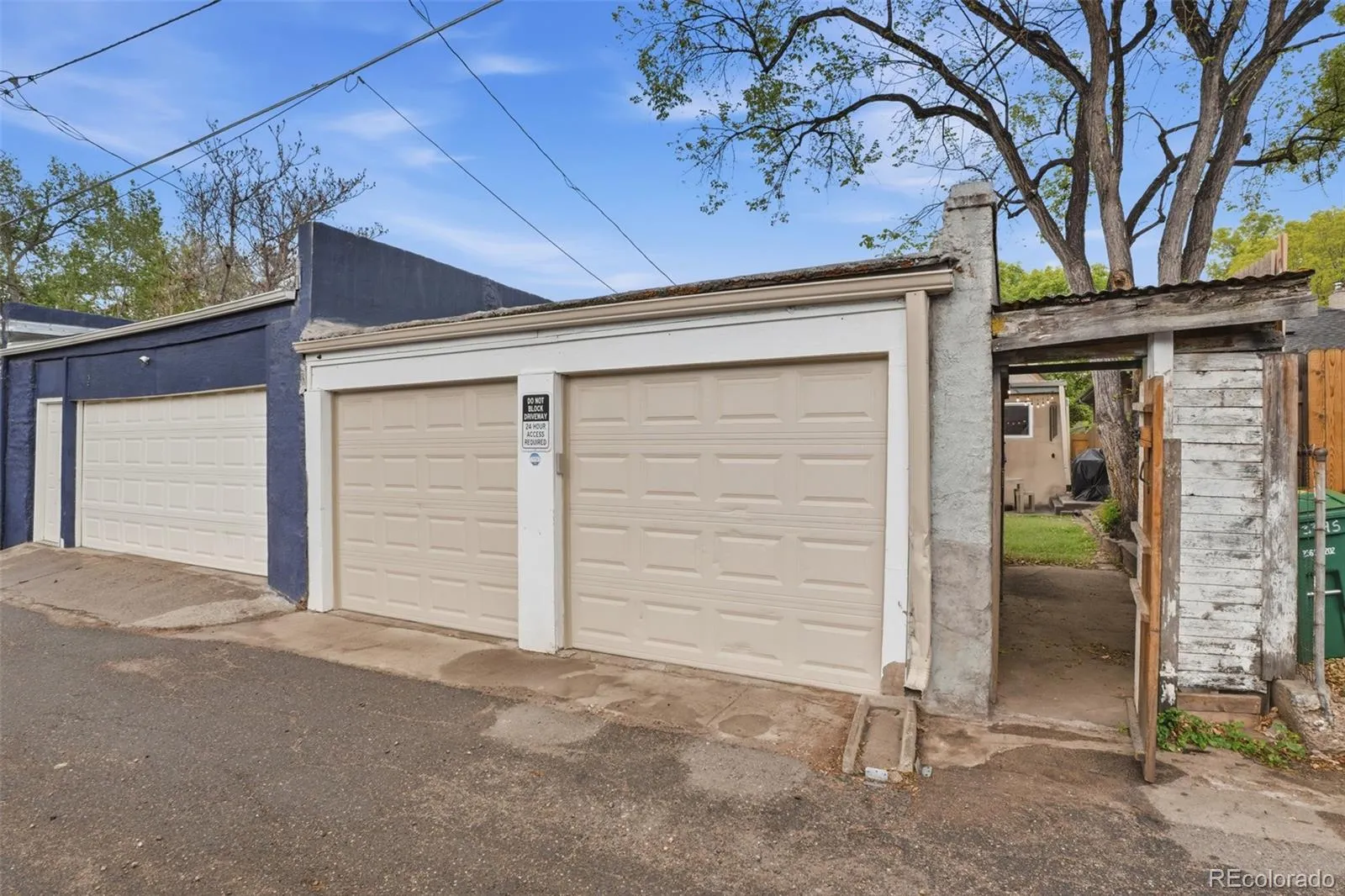 3339 W Moncrieff Place Denver CO 80211 MLS #REC2095957 04302026182708 1600 29