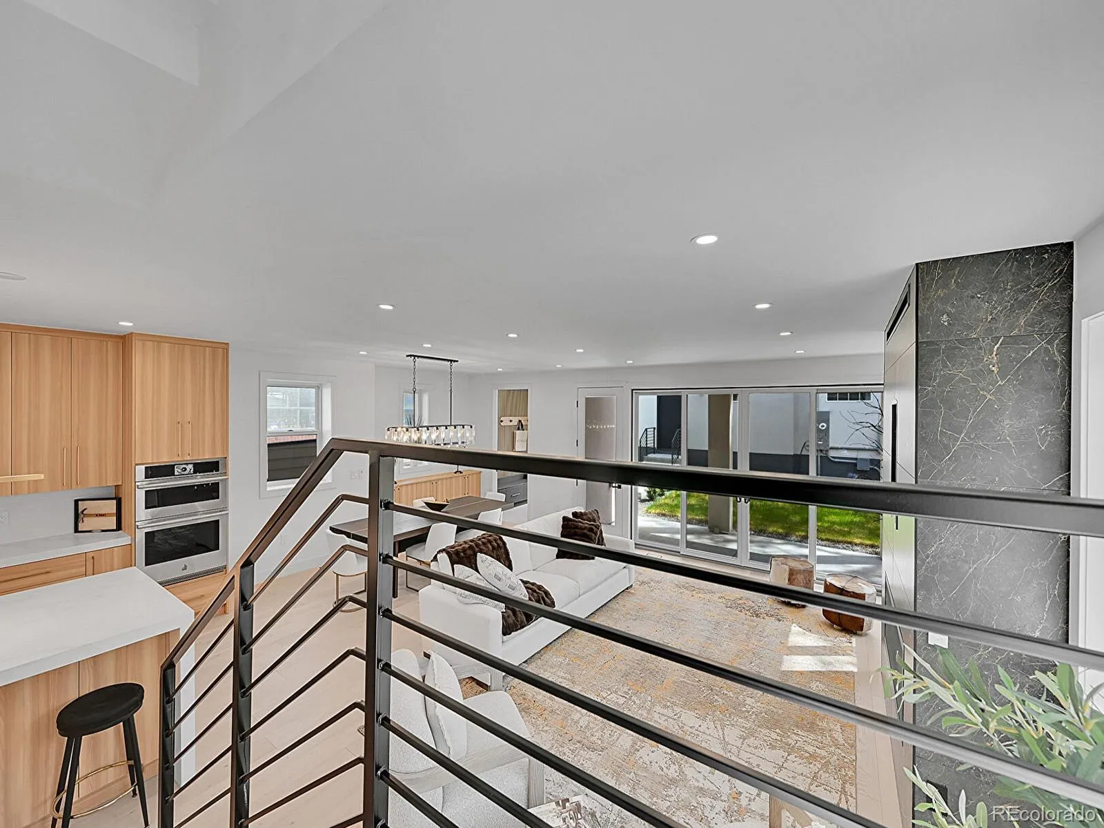 300 S Franklin Street Denver CO 80209 MLS #REC2096461 05252026204911 1600 19