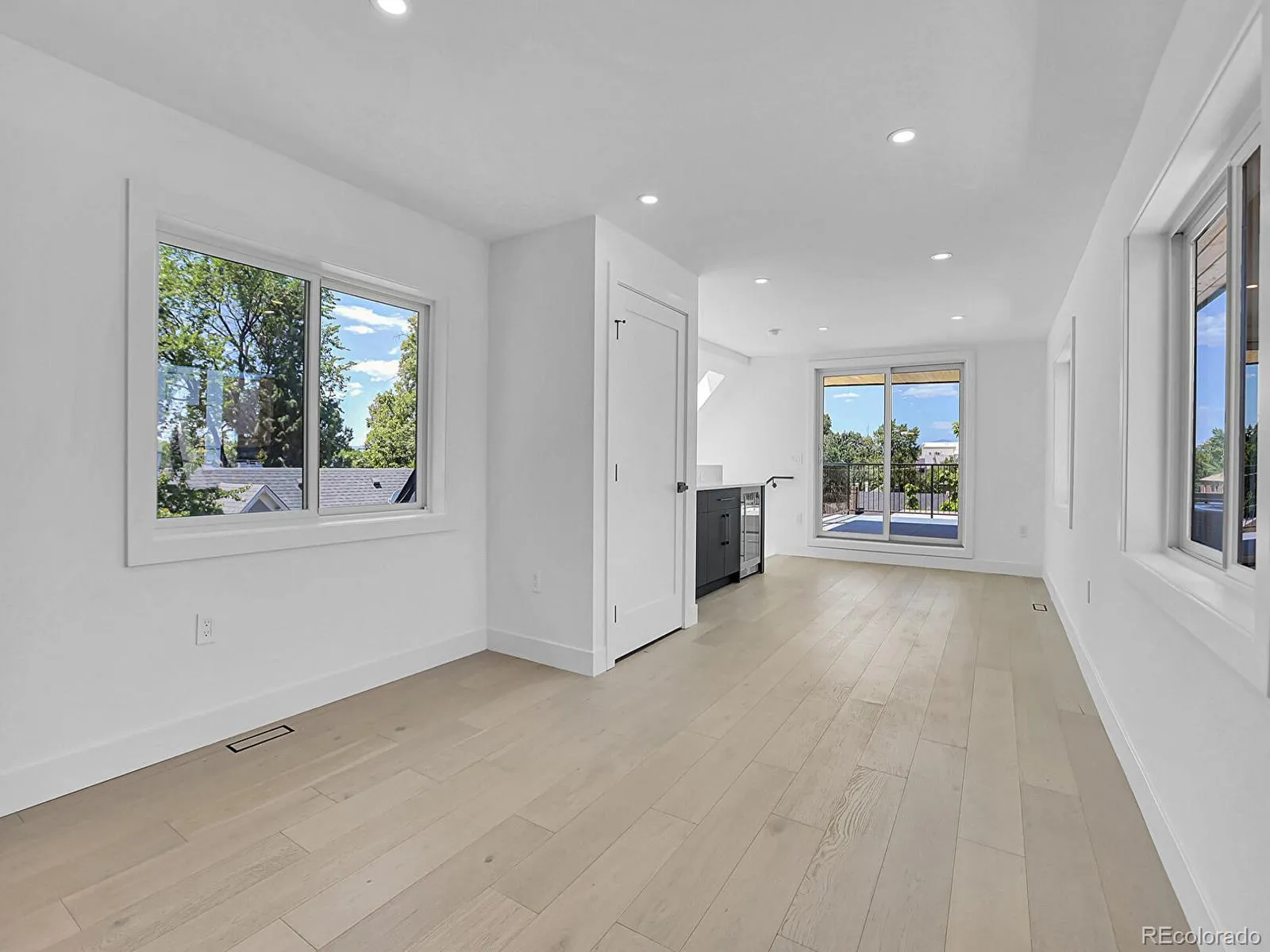 300 S Franklin Street Denver CO 80209 MLS #REC2096461 05252026204911 1600 33
