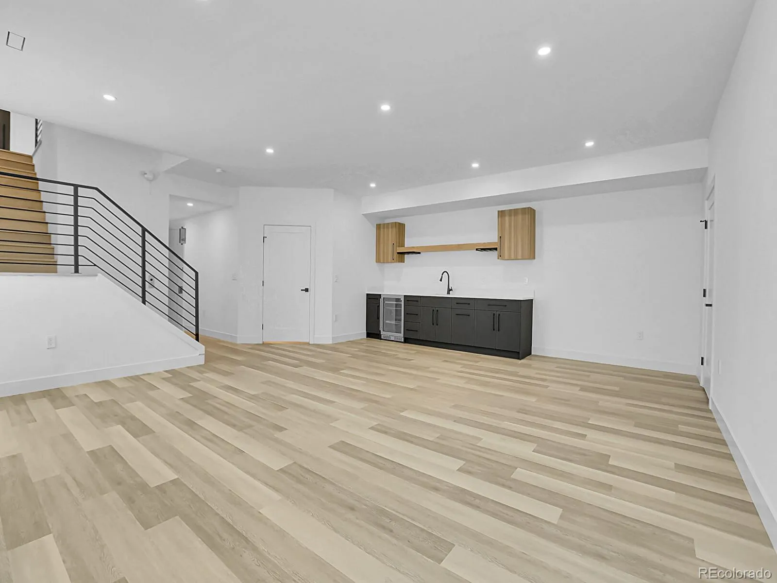 300 S Franklin Street Denver CO 80209 MLS #REC2096461 05252026204911 1600 35