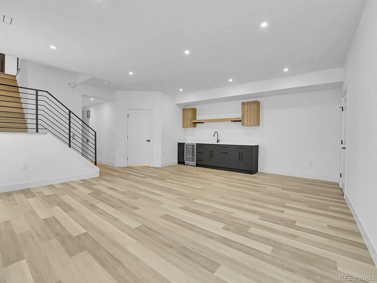 300 S Franklin Street Denver CO 80209 MLS #REC2096461 06162026061819 1600 34
