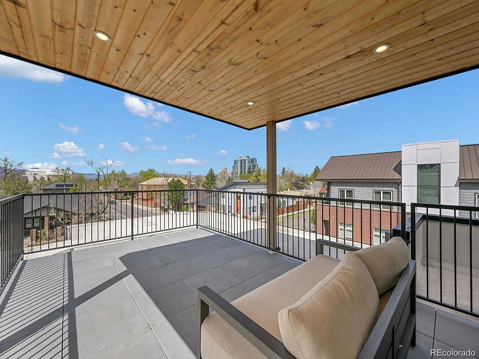 300 S Franklin Street Denver CO 80209 MLS #REC2096461 07032026043703 1600 37