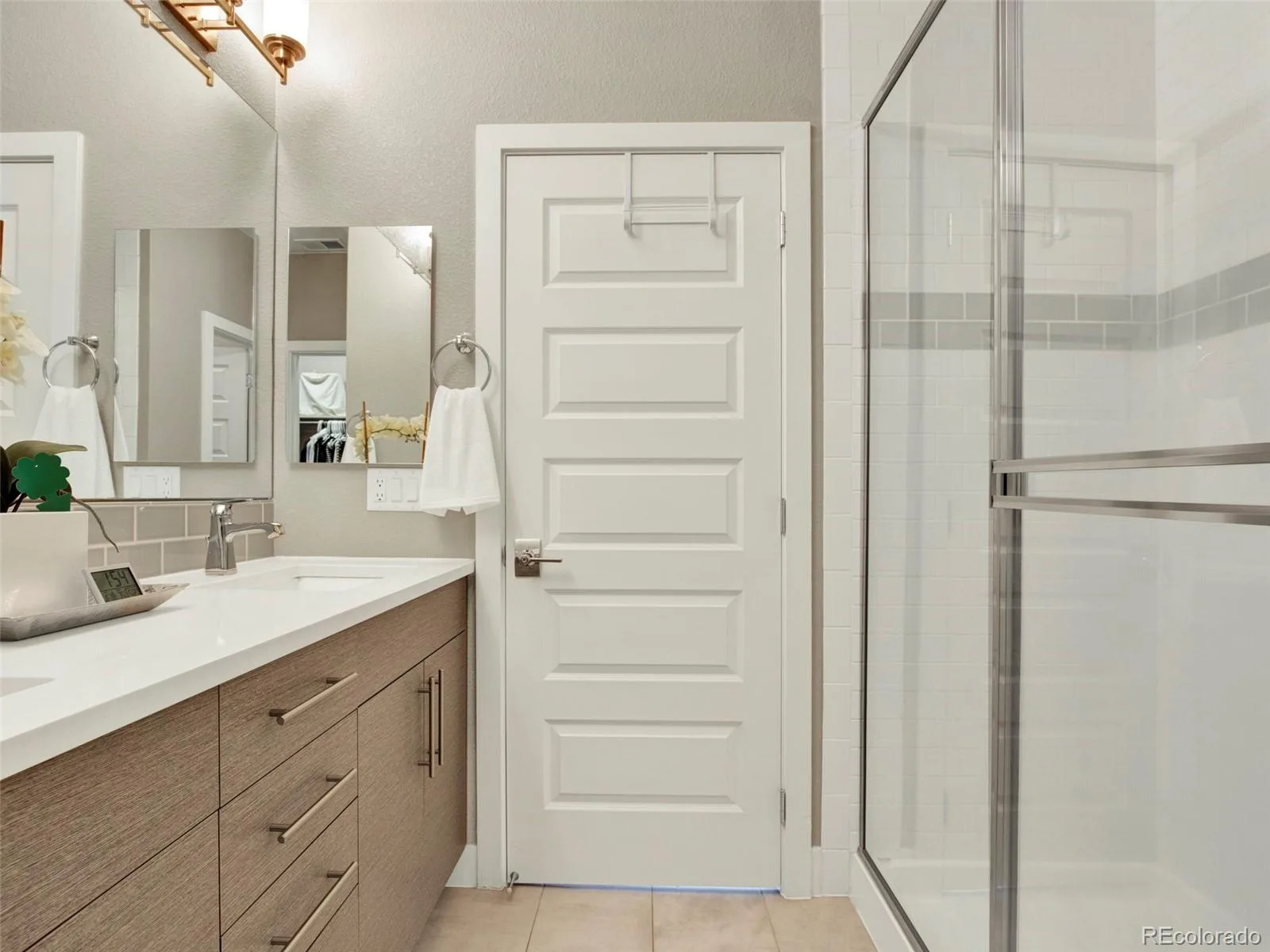 12249 W Alameda Drive Lakewood CO 80228 | MLS #REC2097451 08212026162706 1600 44
